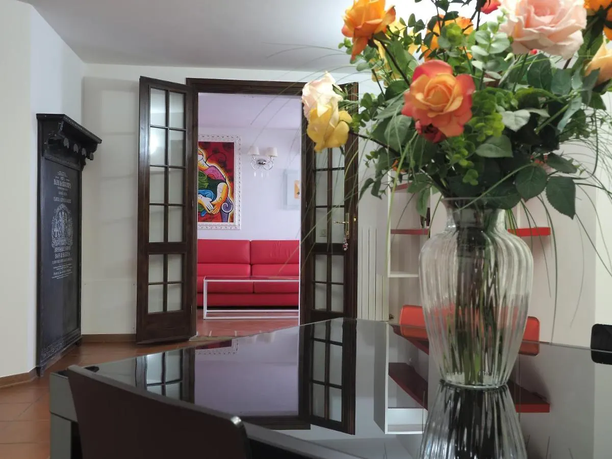 Villa Isella Maranello 0*,  Italia