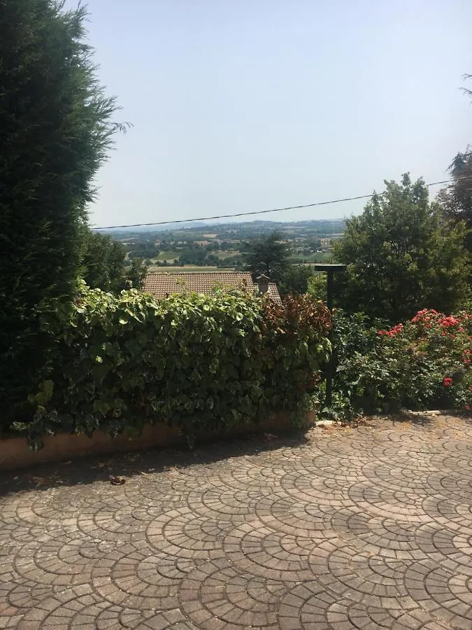 Villa Isella Maranello 0*,